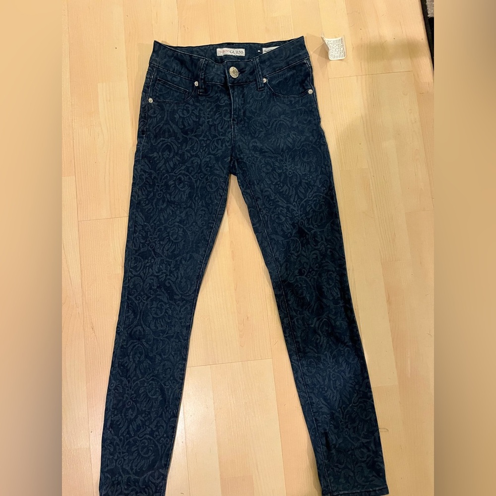 Women's Guess Medium Rise Skinny Patterned Jeans - Picture 2 of 5